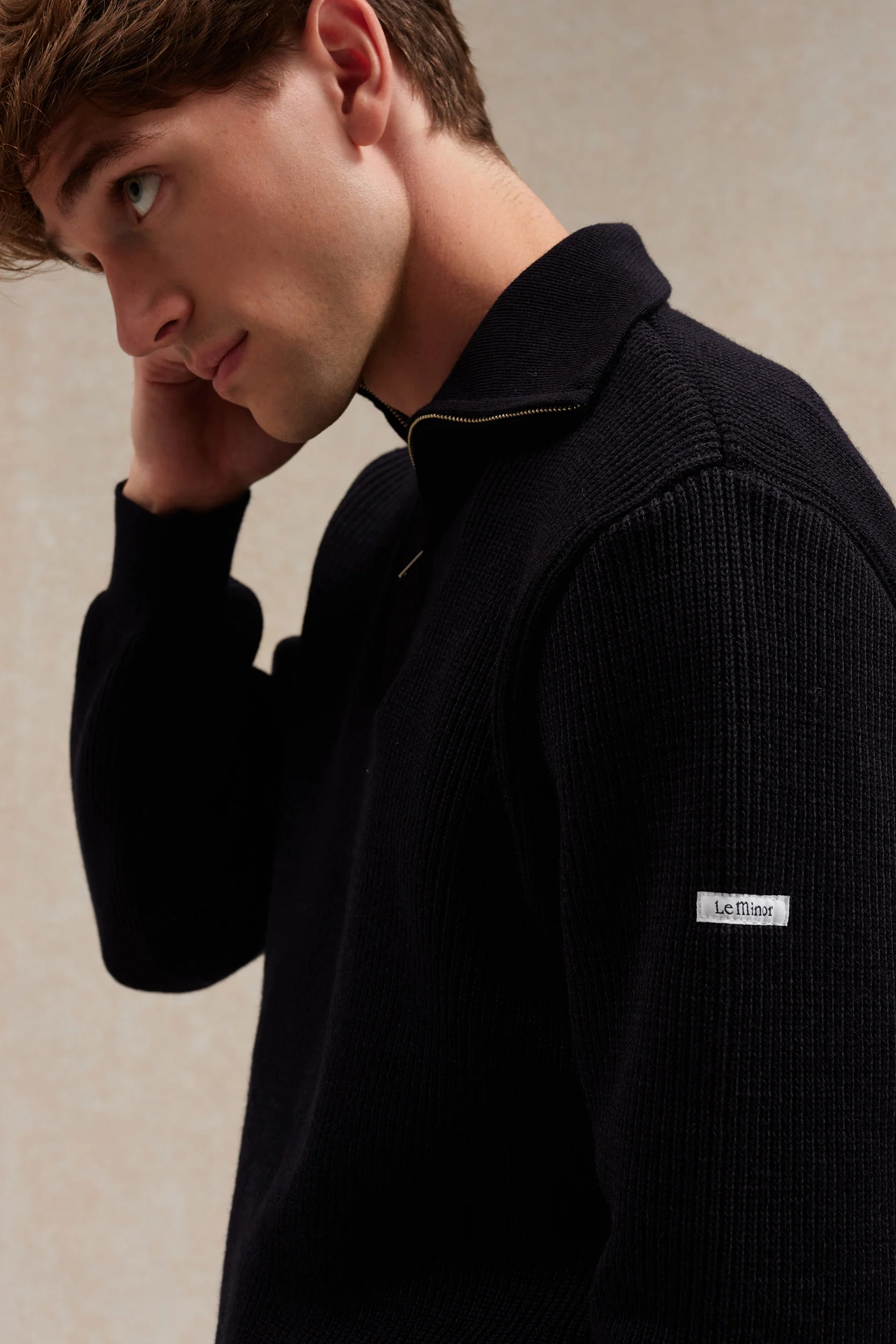 Pull camionneur bleu marine pour homme en laine vierge - Image 3