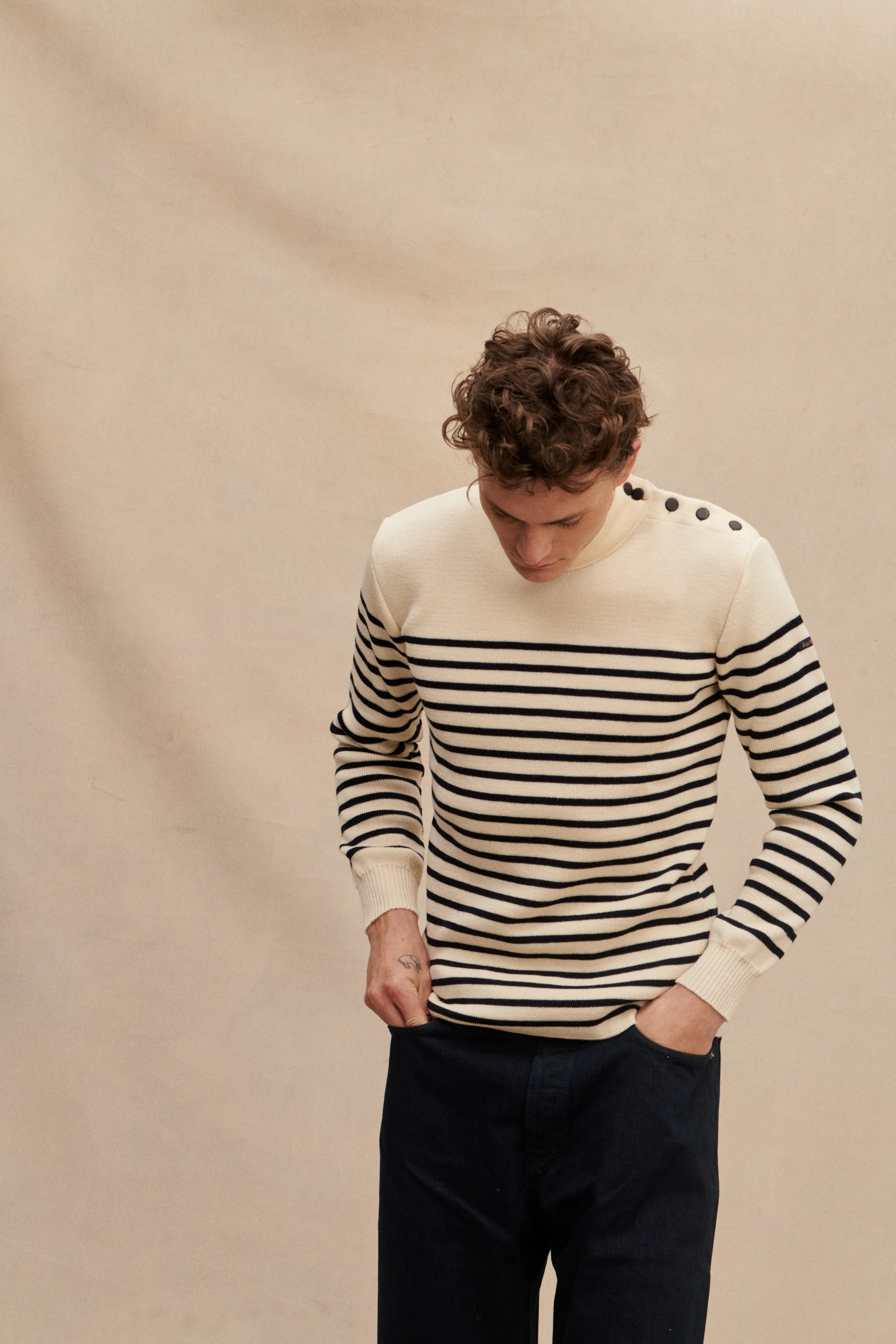 Pull marinière écru pour homme - Image 3