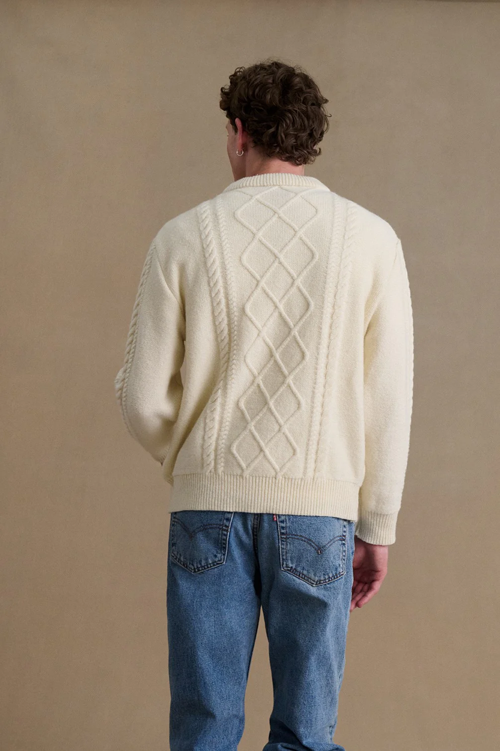 Pull irlandais écru pour homme - Image 6