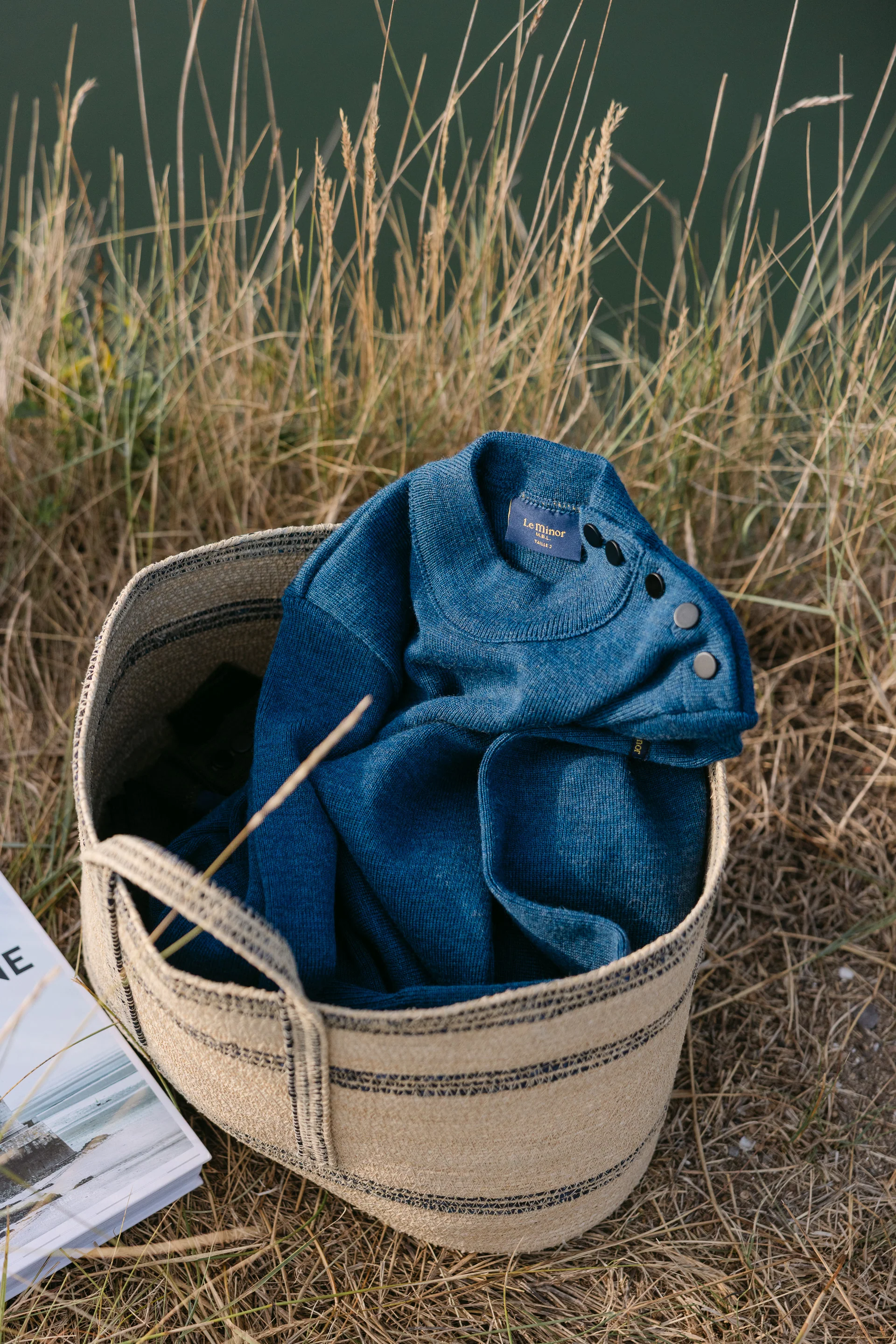 Pull marin bleu denim pour femme - Image 10