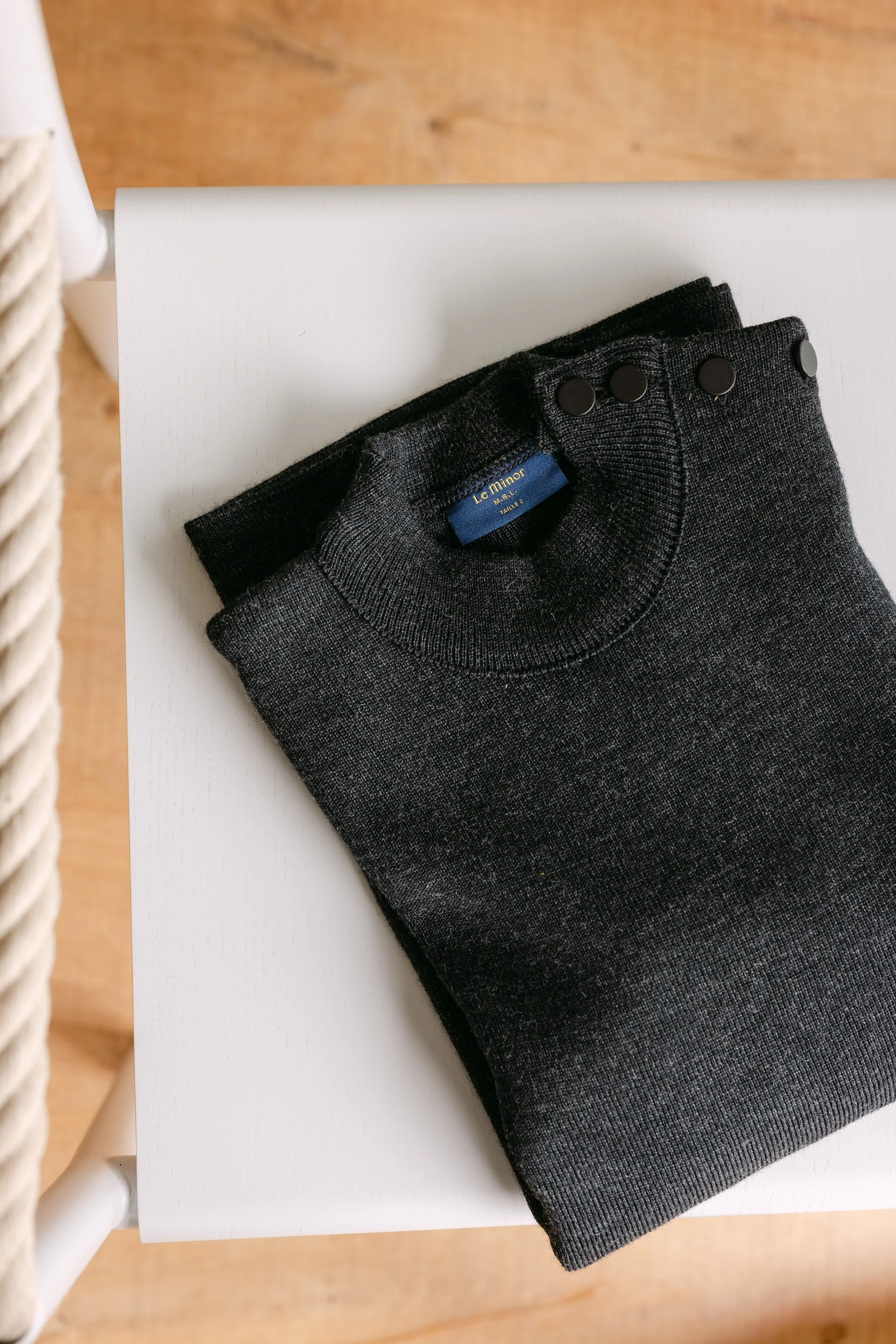 Pull marin gris anthracite pour homme - Image 6