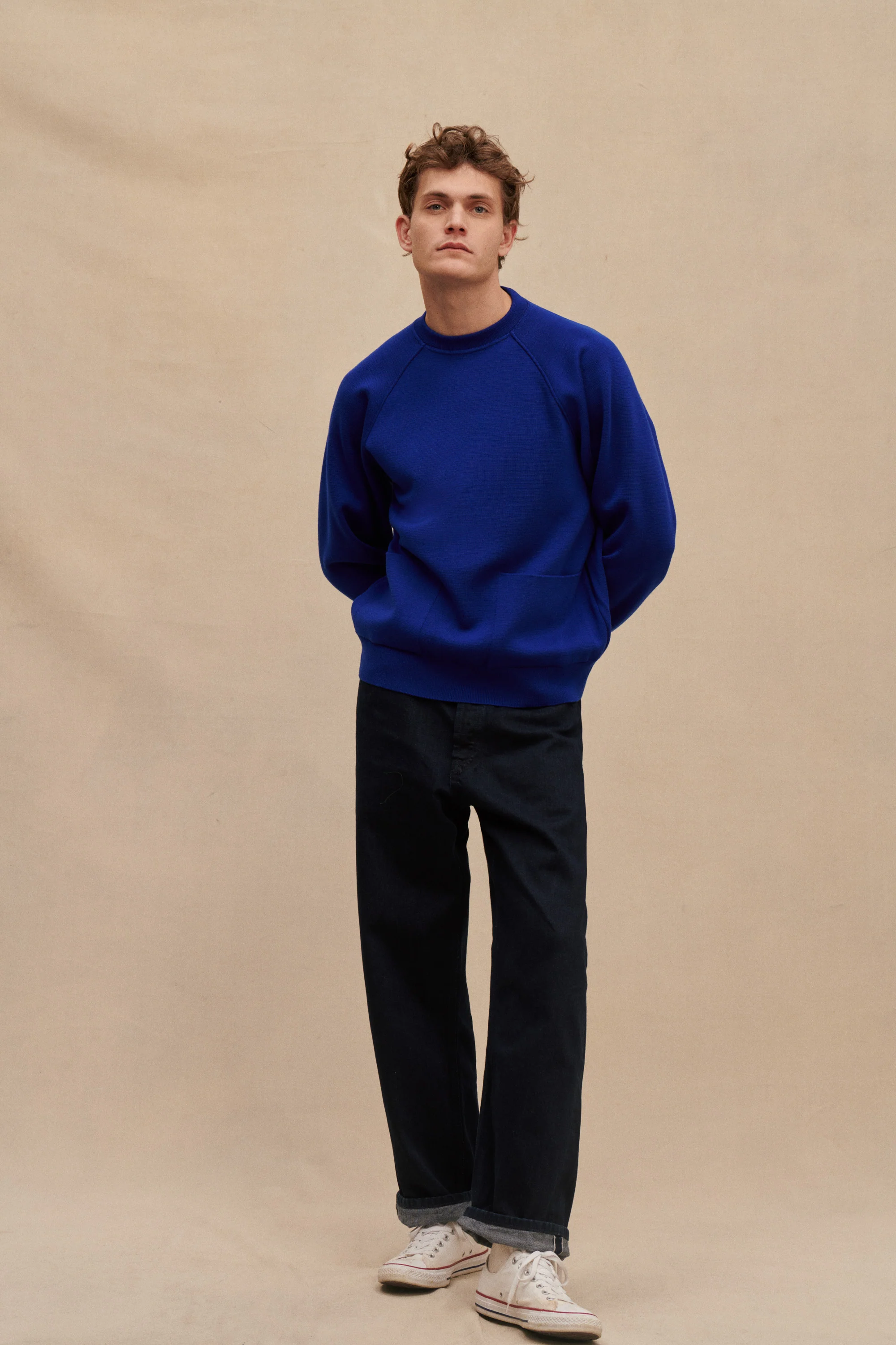 Sweatshirt bleu roi en maille milano - Image 7