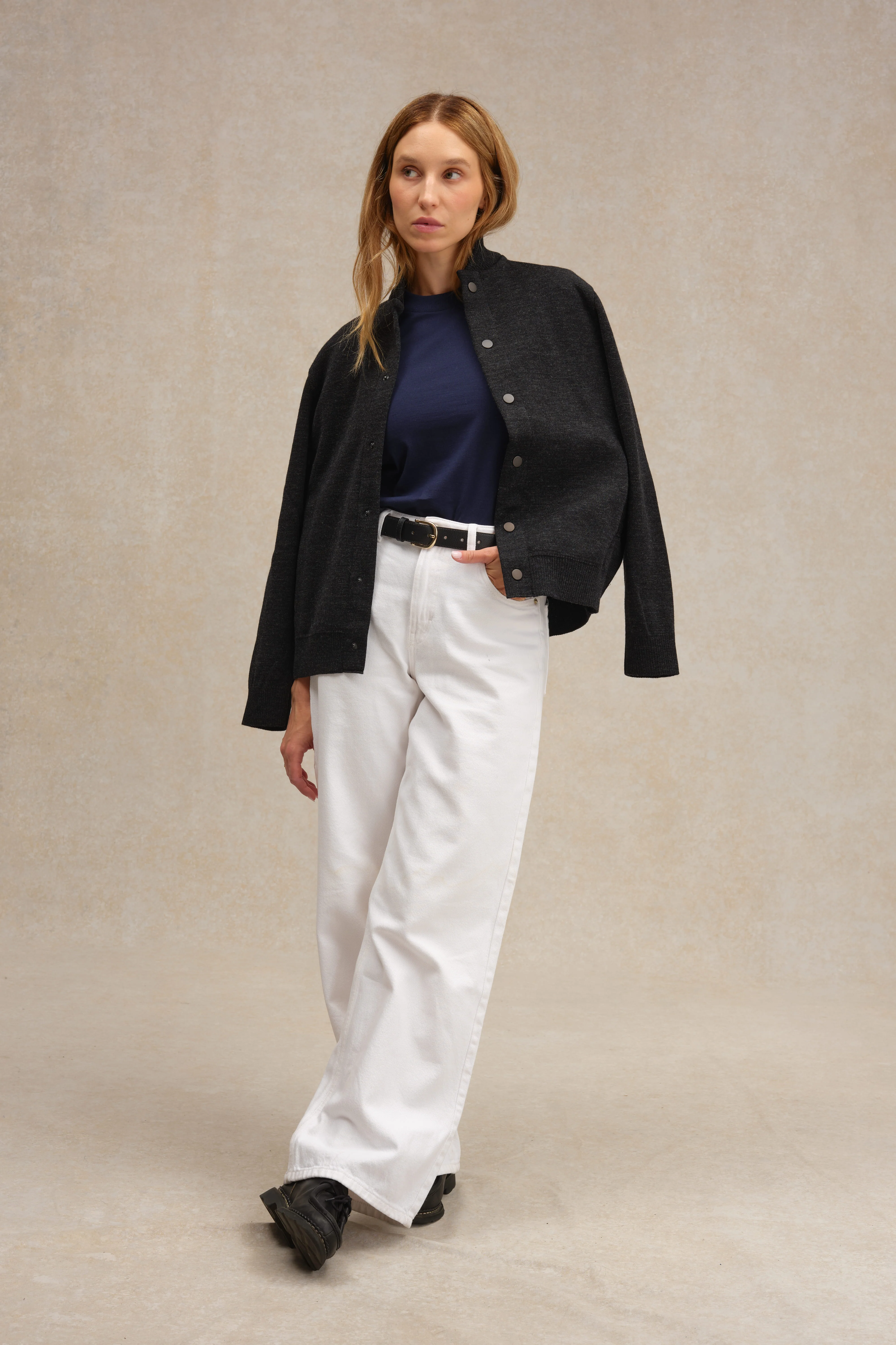 T-shirt marine à manches longues pour femme - Image 3