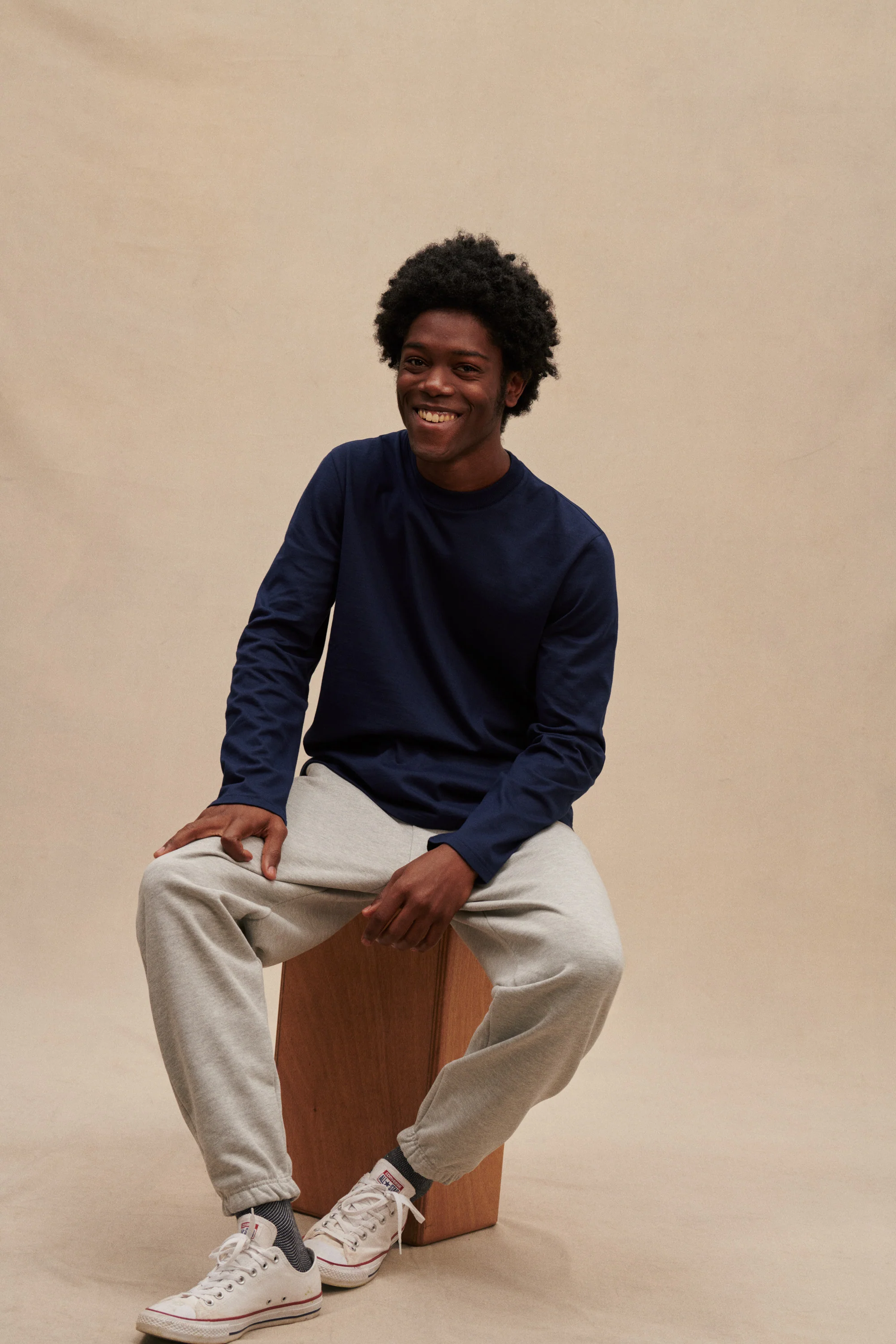 T-shirt marine à manches longues pour homme - Image 3